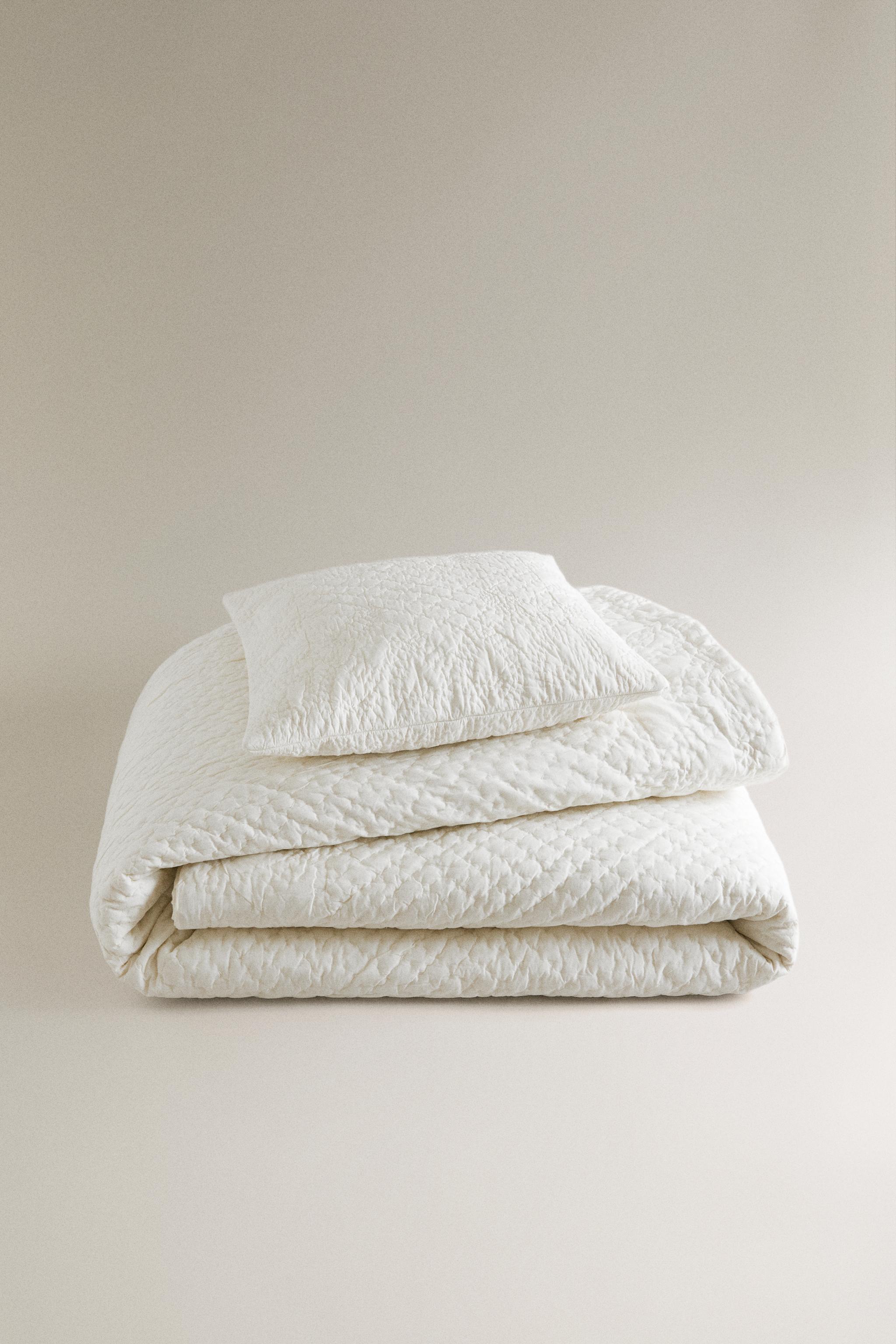 COTTON VOILE QUILT | KATHARINE POLE